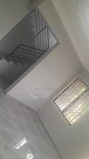 4bdrm House in Oyarifa Mall Area for rent