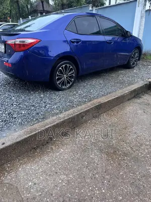 Toyota Corolla S 4dr Sedan (1.8L 4cyl CVT) 2015 Blue