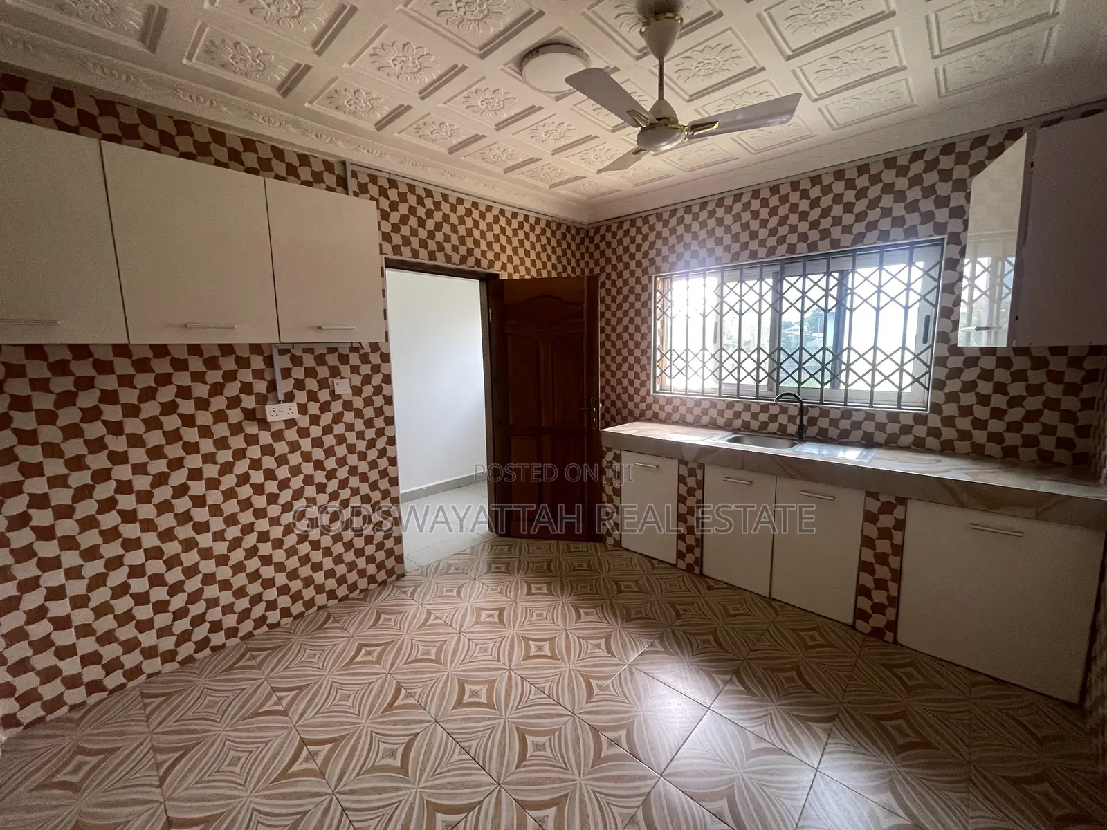 3bdrm Apartment in East Legon, Adjiriganor for rent