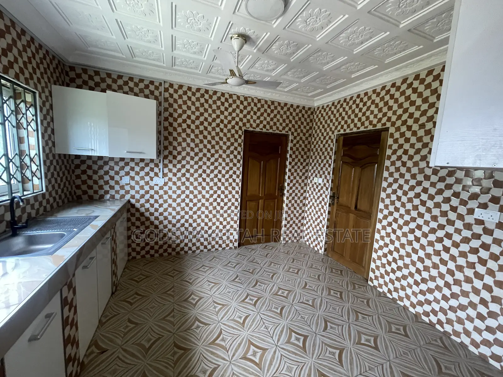 3bdrm Apartment in East Legon, Adjiriganor for rent