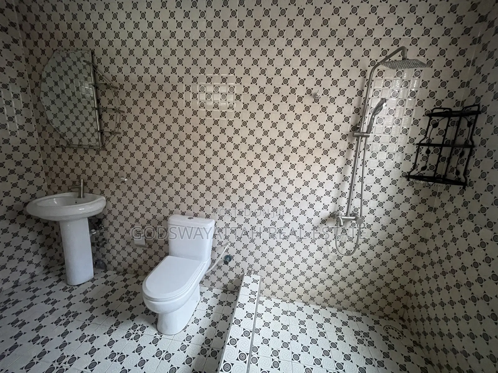 3bdrm Apartment in East Legon, Adjiriganor for rent