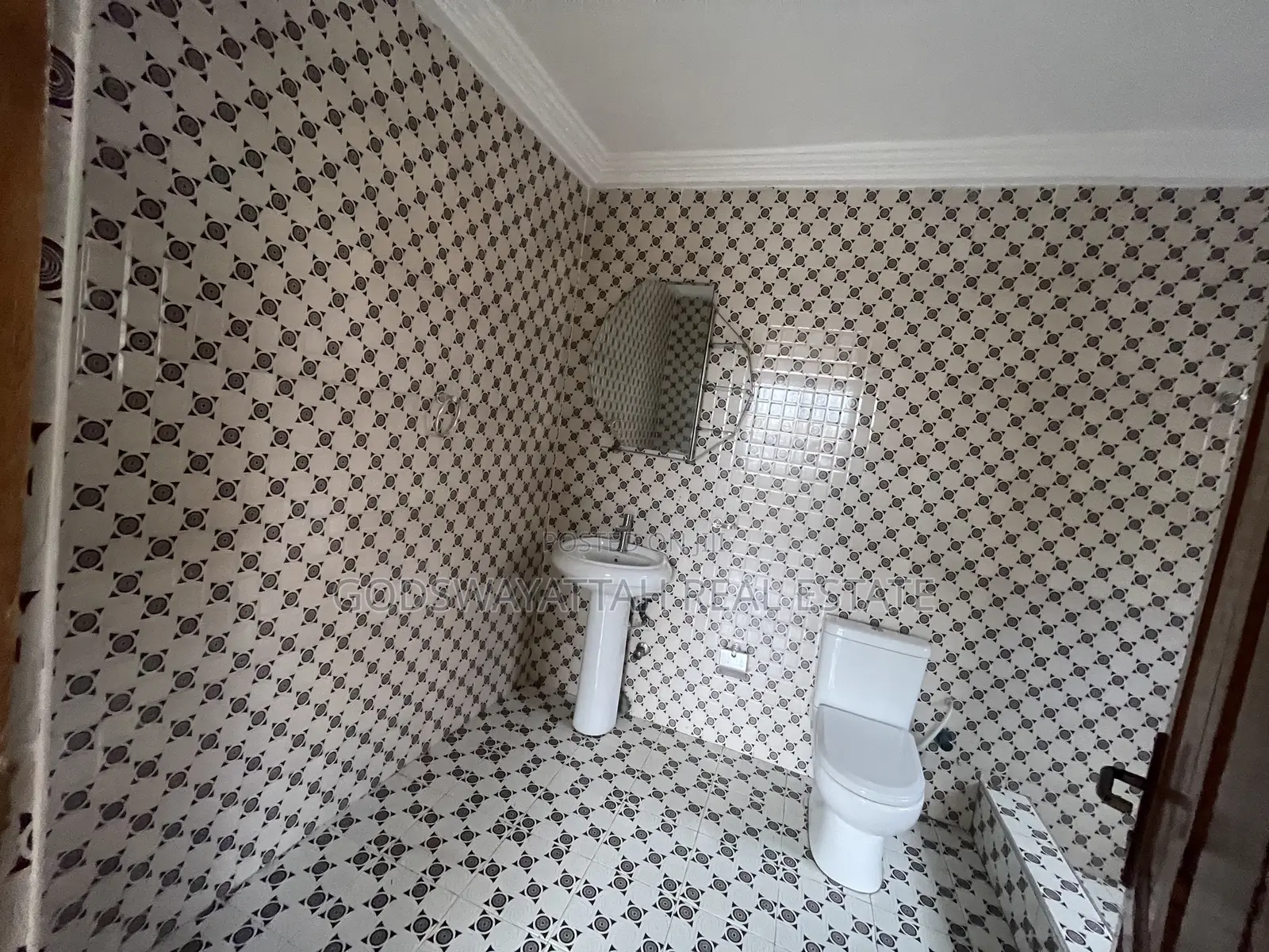 3bdrm Apartment in East Legon, Adjiriganor for rent