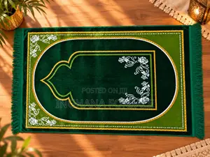 Prayer Mat, Rug, Praying Carpet. Turkish Sajada