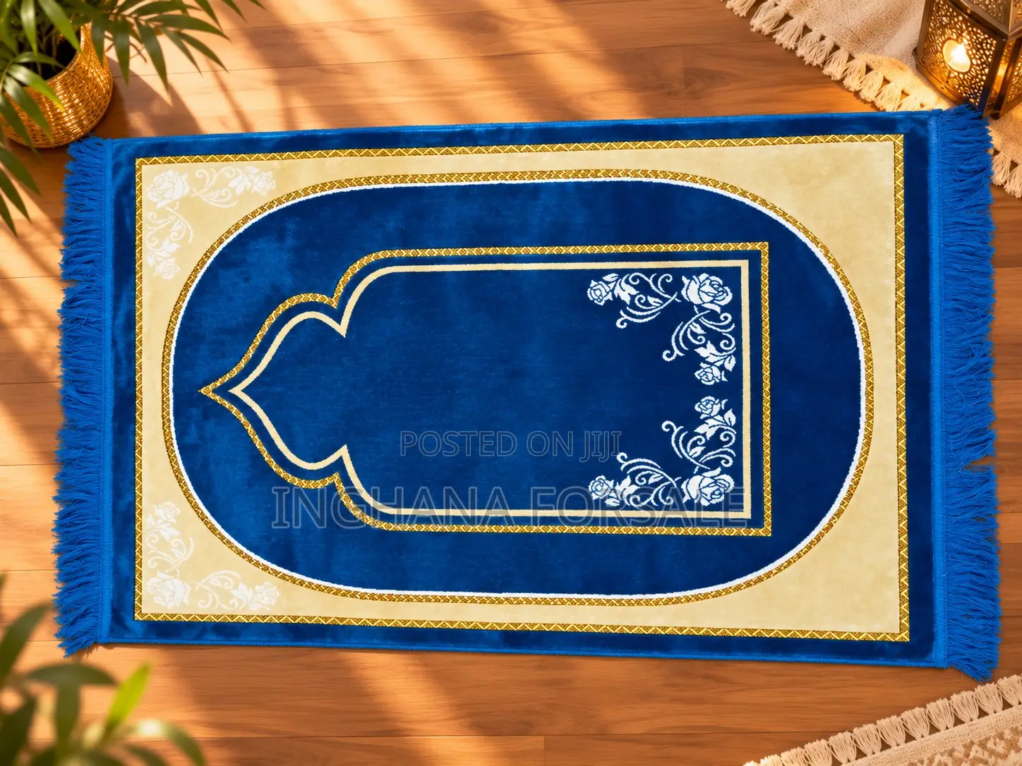 Prayer Mat, Rug, Praying Carpet. Turkish Sajada