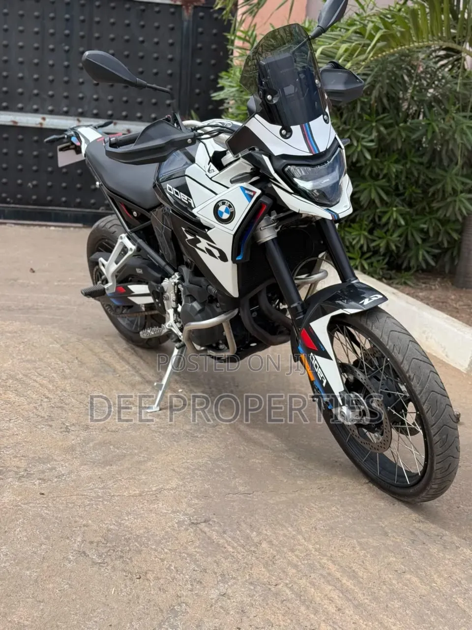 BMW FGS 2025