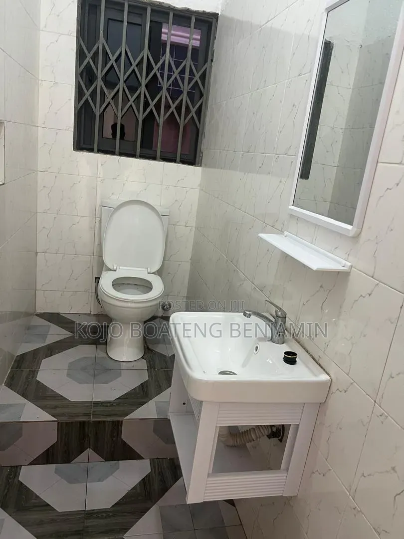 2bdrm Apartment in Ghana Flag for rent