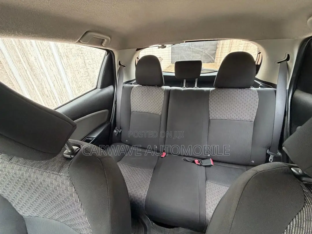 Toyota Yaris LE Hatchback 5dr 2016 Black