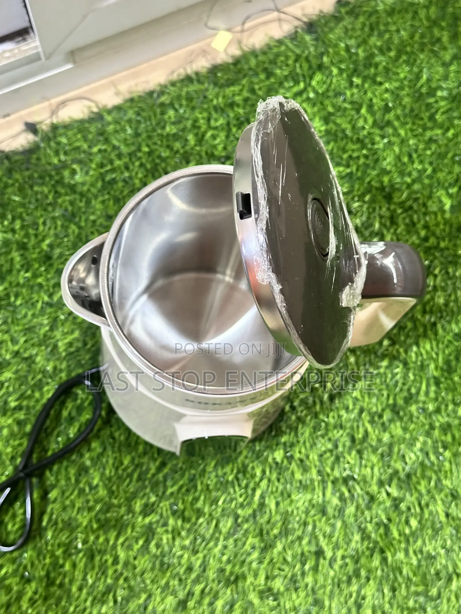 Quality and Classic Electric Kettle (1.7 Litrres)