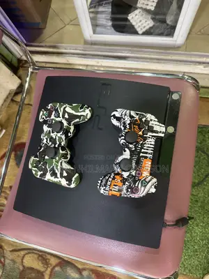 Ps3 Slim Loaded With Games and Two Pads
