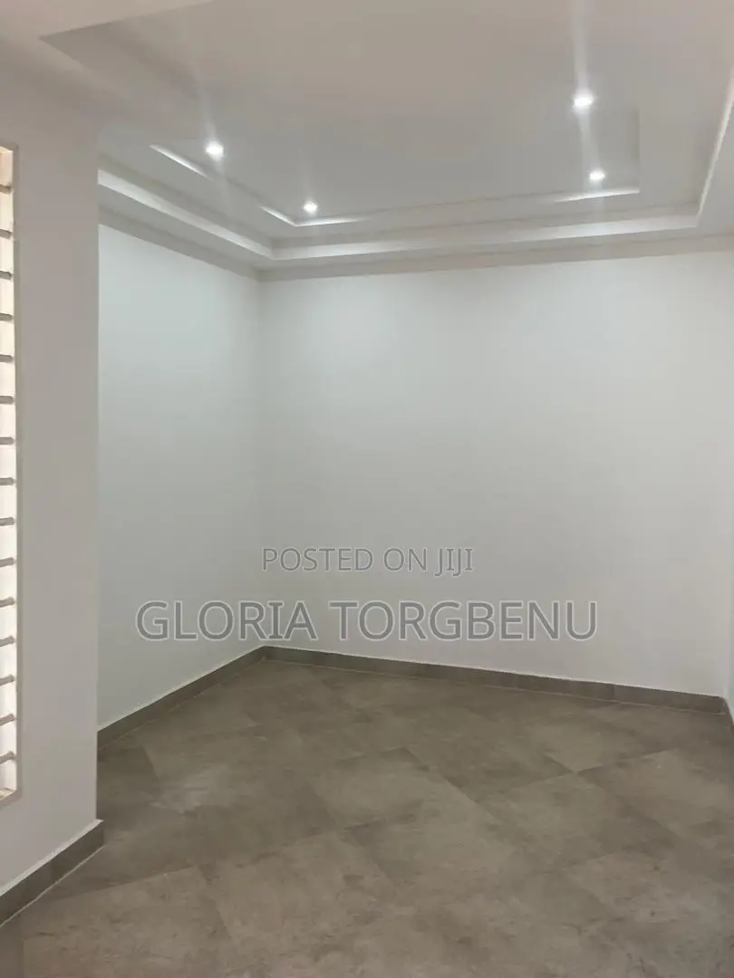 4bdrm House in East Legon for rent
