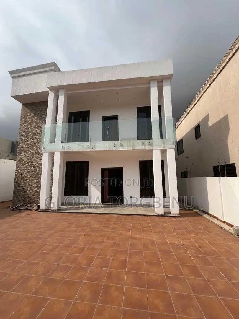 4bdrm House in East Legon for rent