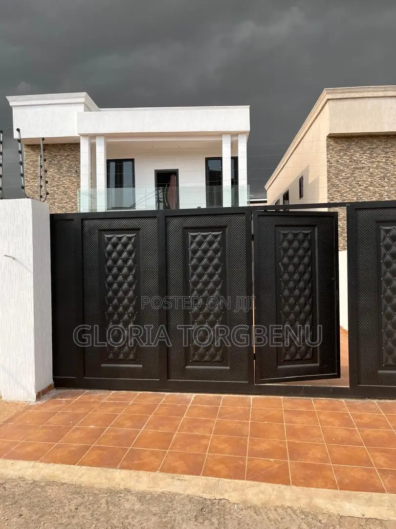 4bdrm House in East Legon for rent