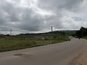 Main Road Land Aburi-Pokrom
