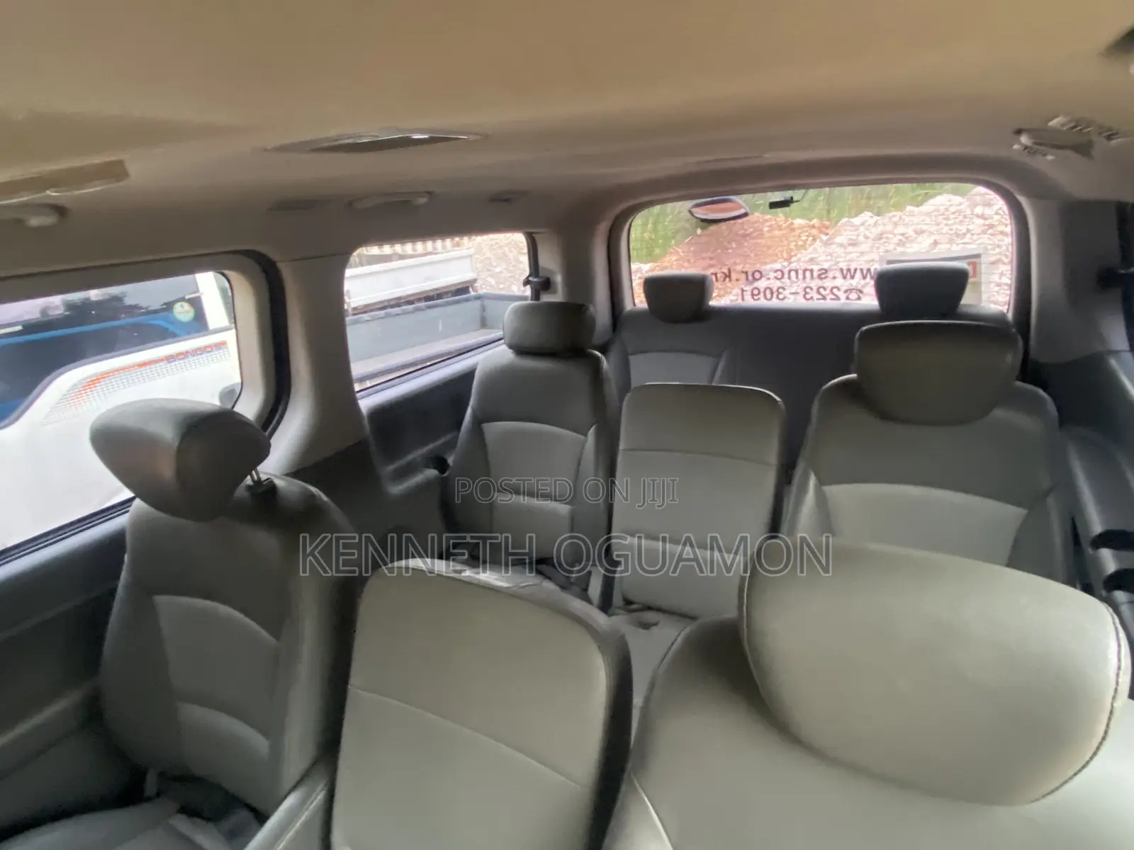 Hyundai Starex 2011 White