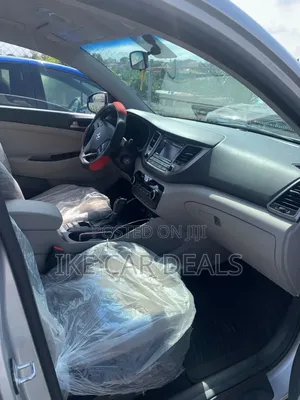 Hyundai Tucson SE AWD 2018 Silver