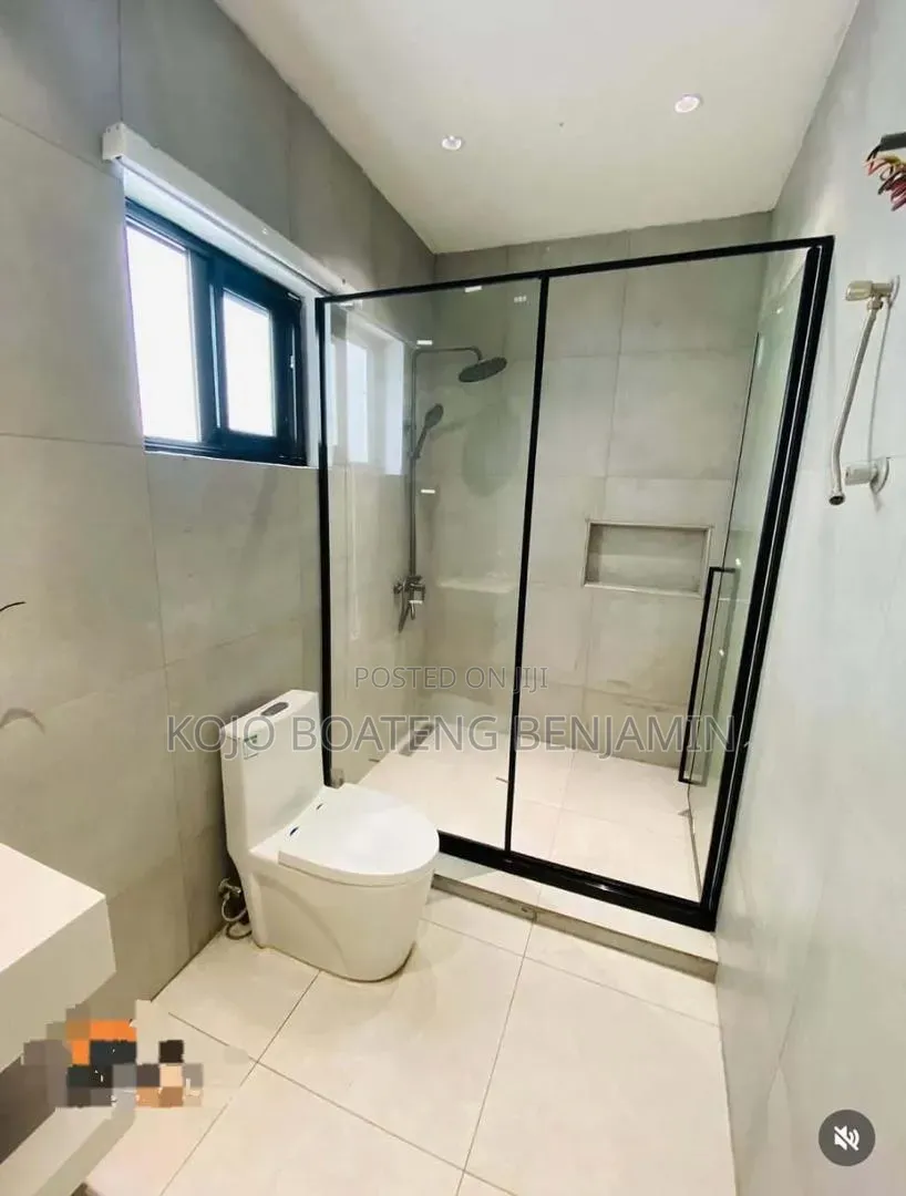 Furnished 4bdrm House in SSNIT Flats for sale