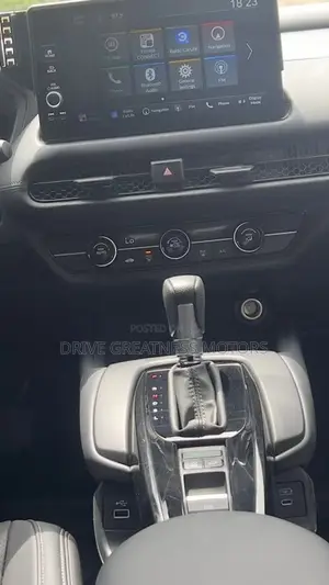 Honda HR-V 2023 White