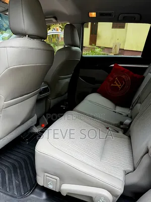 Toyota Highlander LE Plus V6 4x4 (3.5L 6cyl 6A) 2016 White