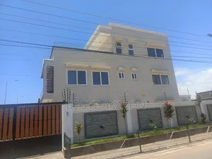 4bdrm Townhouse/Terrace in Tseaddo Trade Fair for sale