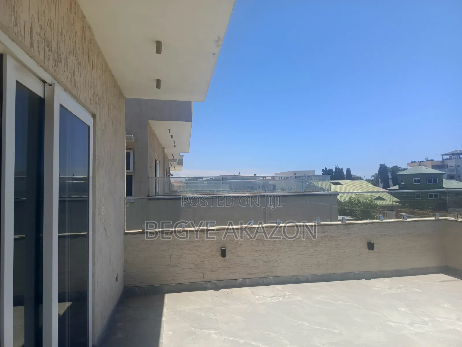 4bdrm Townhouse/Terrace in Tseaddo Trade Fair for sale