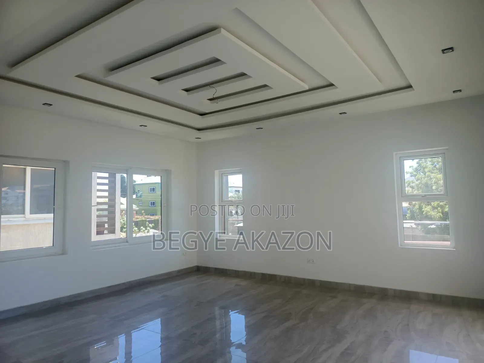 4bdrm Townhouse/Terrace in Tseaddo Trade Fair for sale