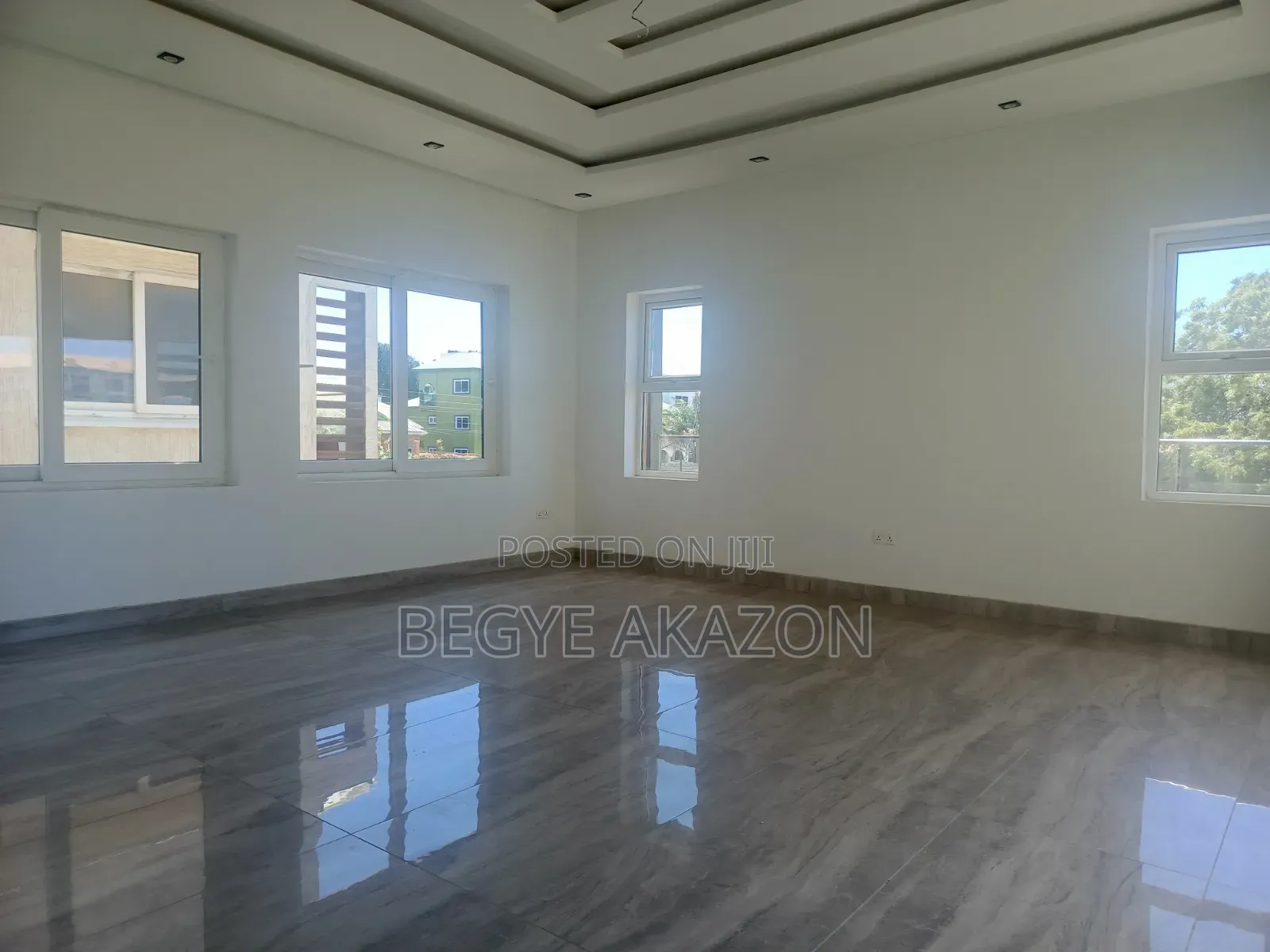 4bdrm Townhouse/Terrace in Tseaddo Trade Fair for sale