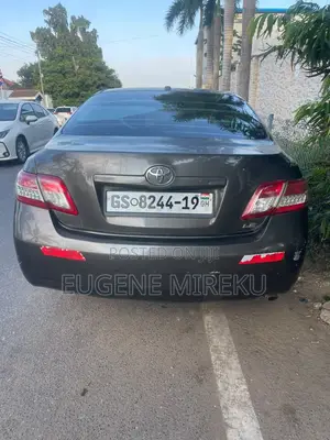 Toyota Camry 2008 Gray