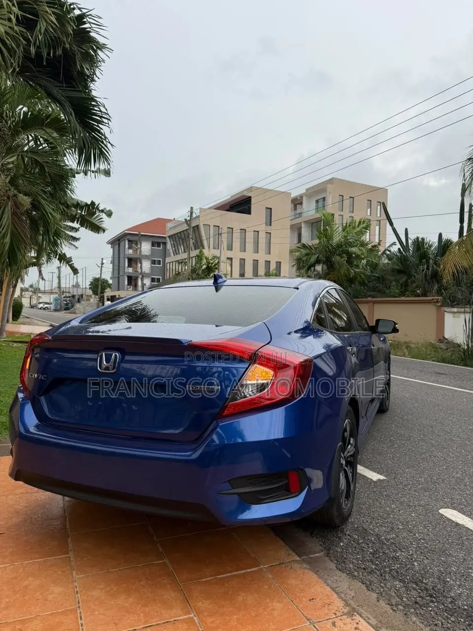 Honda Civic Touring 4dr Sedan (1.5L 4cyl) 2017 Blue