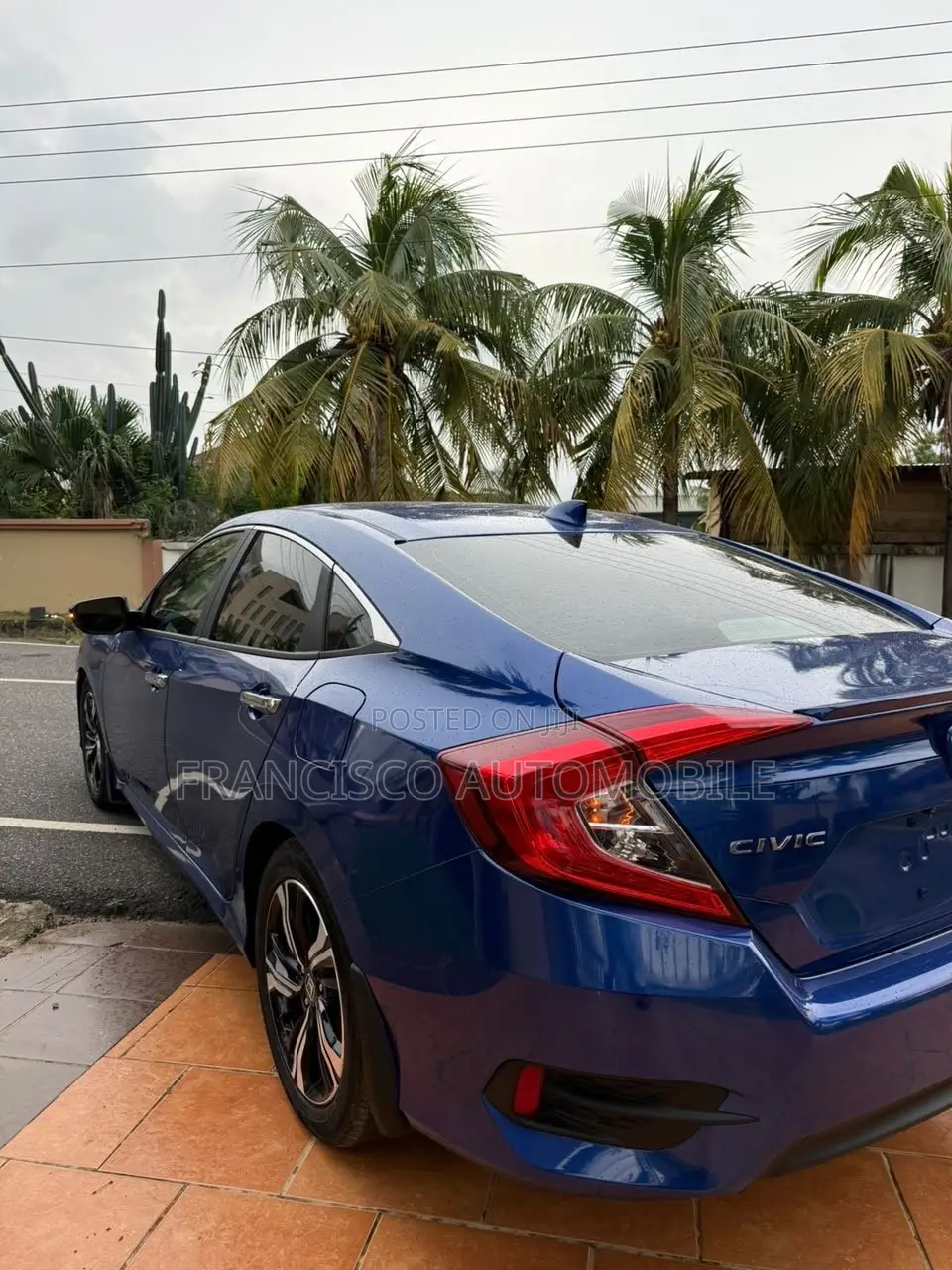 Honda Civic Touring 4dr Sedan (1.5L 4cyl) 2017 Blue