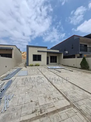 2bdrm Townhouse/Terrace in Kent Homes, Accra Metropolitan for sale