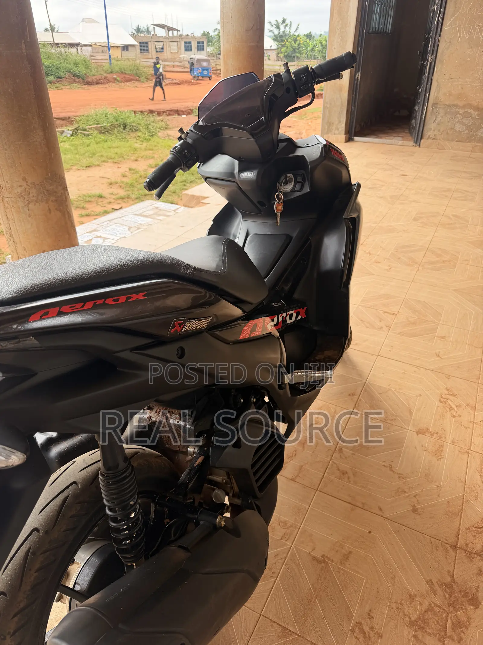 Yamaha Aerox 2024 Black