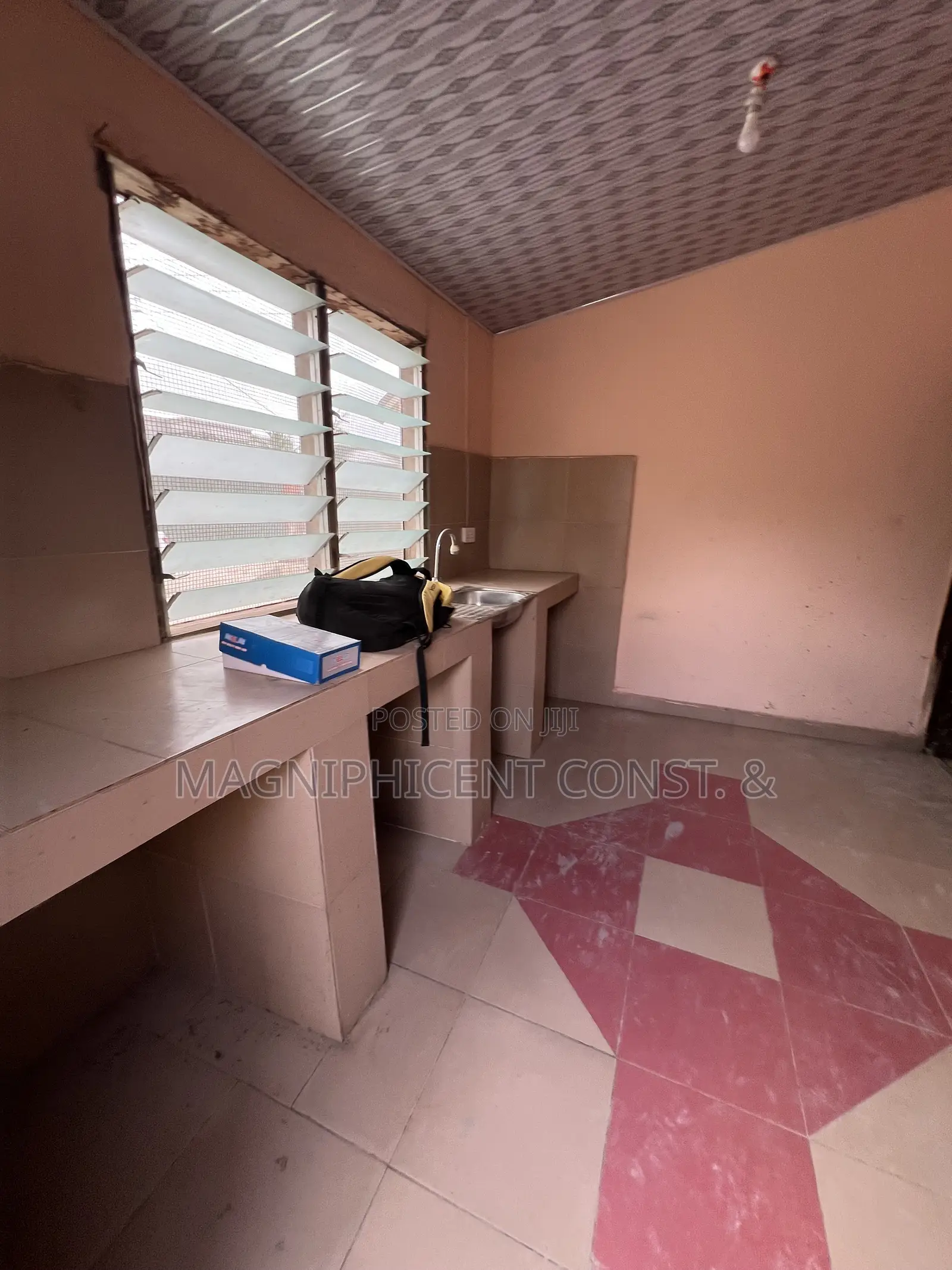1bdrm Apartment in Lakeside, Ashaley Botwe for rent