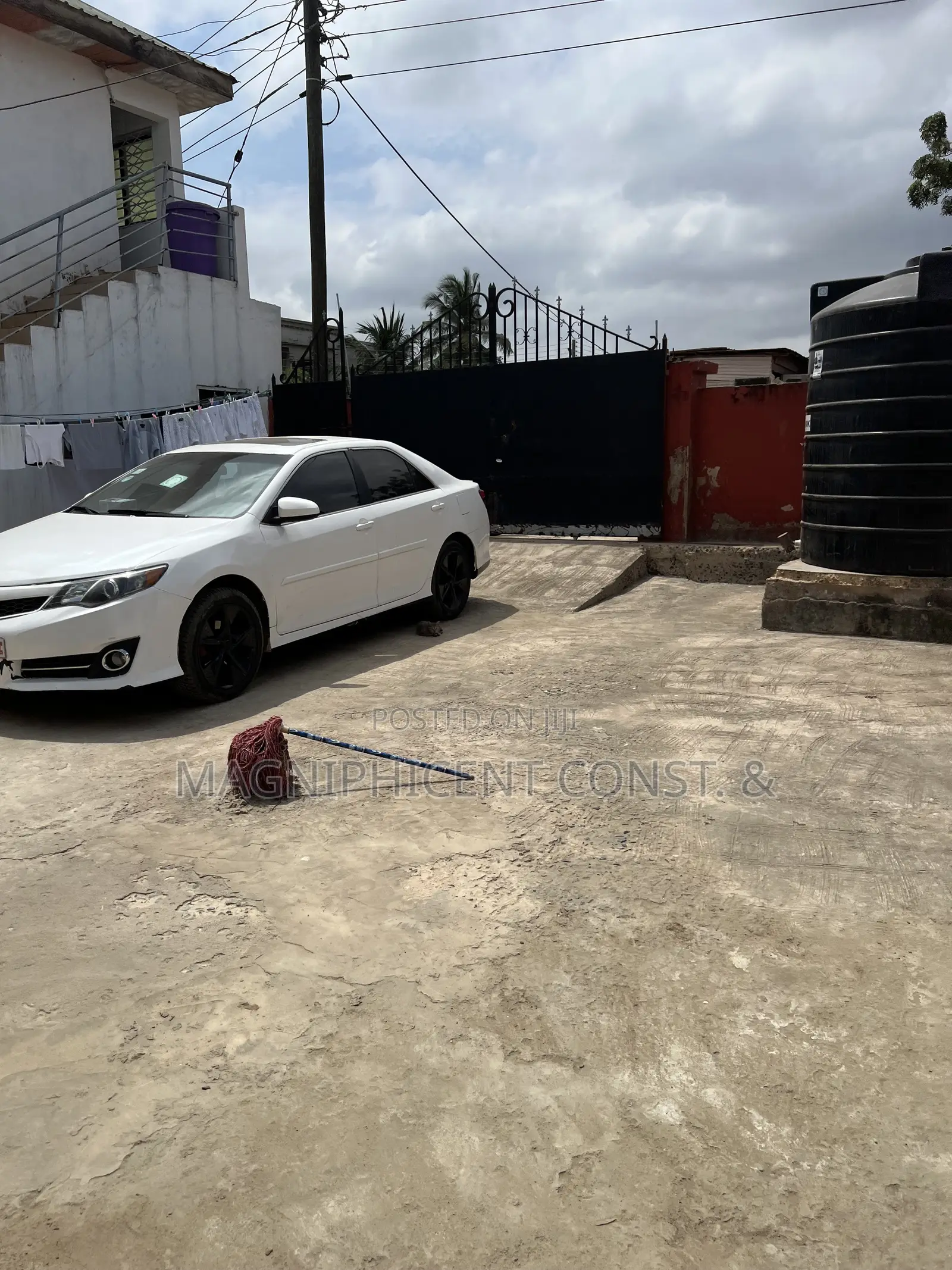 1bdrm Apartment in Lakeside, Ashaley Botwe for rent