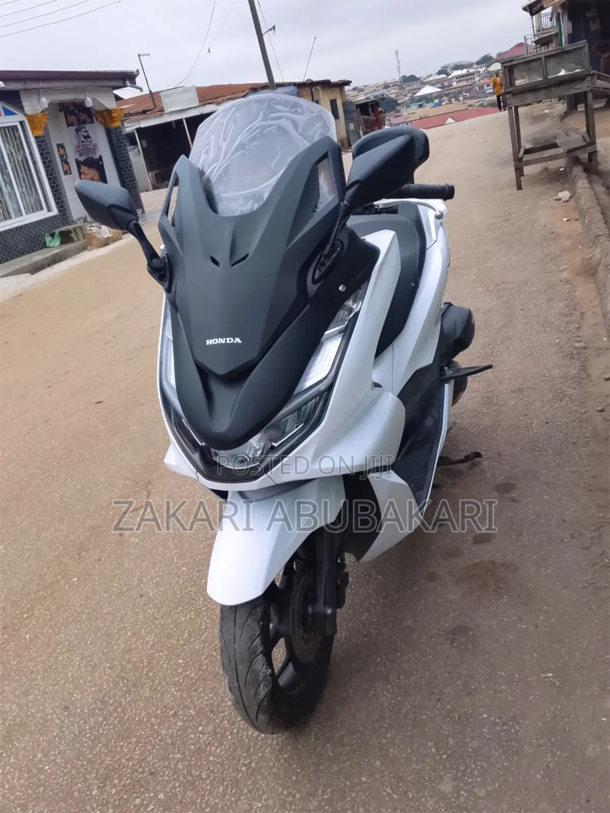 Honda Unicorn 2024 White