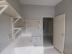2bdrm Duplex in Adenta Ssnit Flats for rent