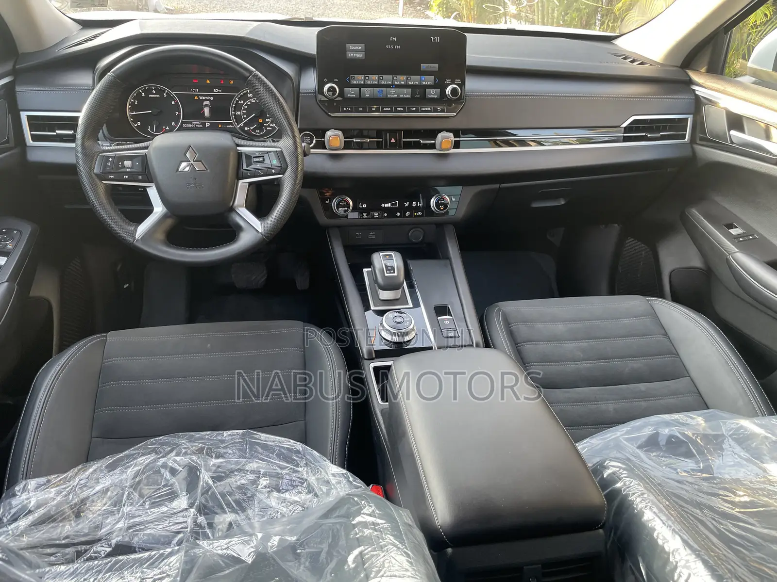 Mitsubishi Outlander SE 2023 White