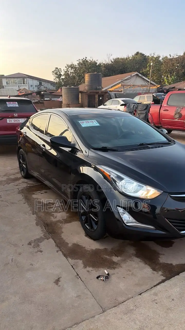 Hyundai Elantra 2016 Black