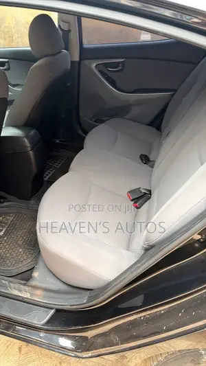 Hyundai Elantra 2016 Black