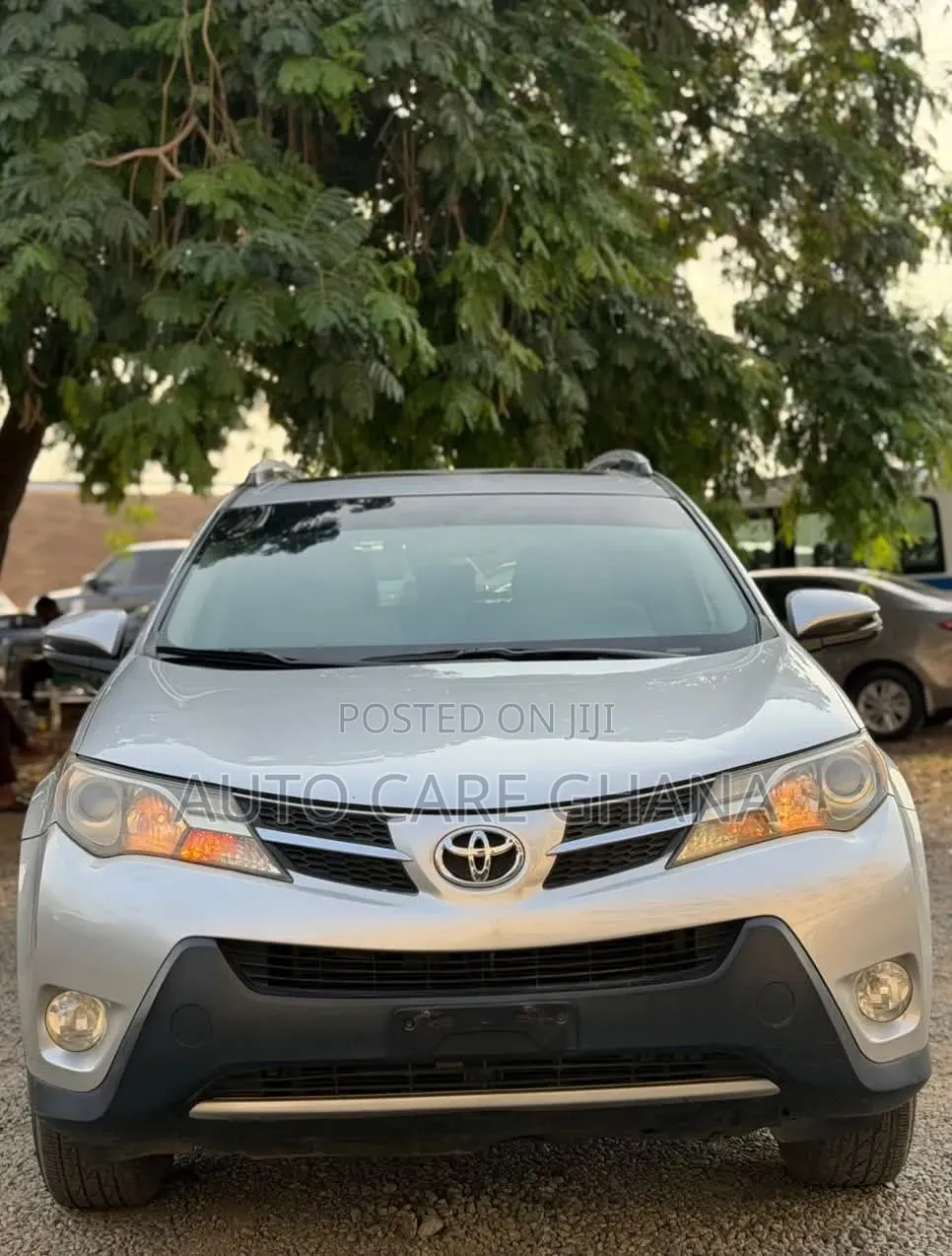 Toyota RAV4 XLE 4dr SUV (2.5L 4cyl 6A) 2015 Silver