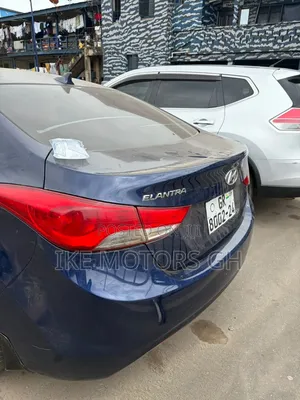 Hyundai Elantra 2013 Blue