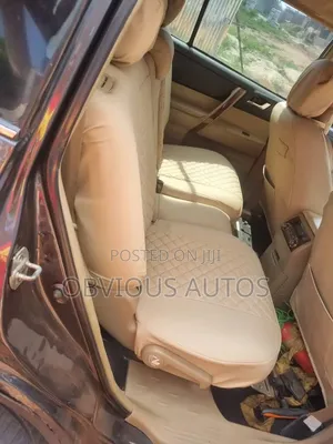 Toyota Highlander 2.7L 2WD 2013 Gray