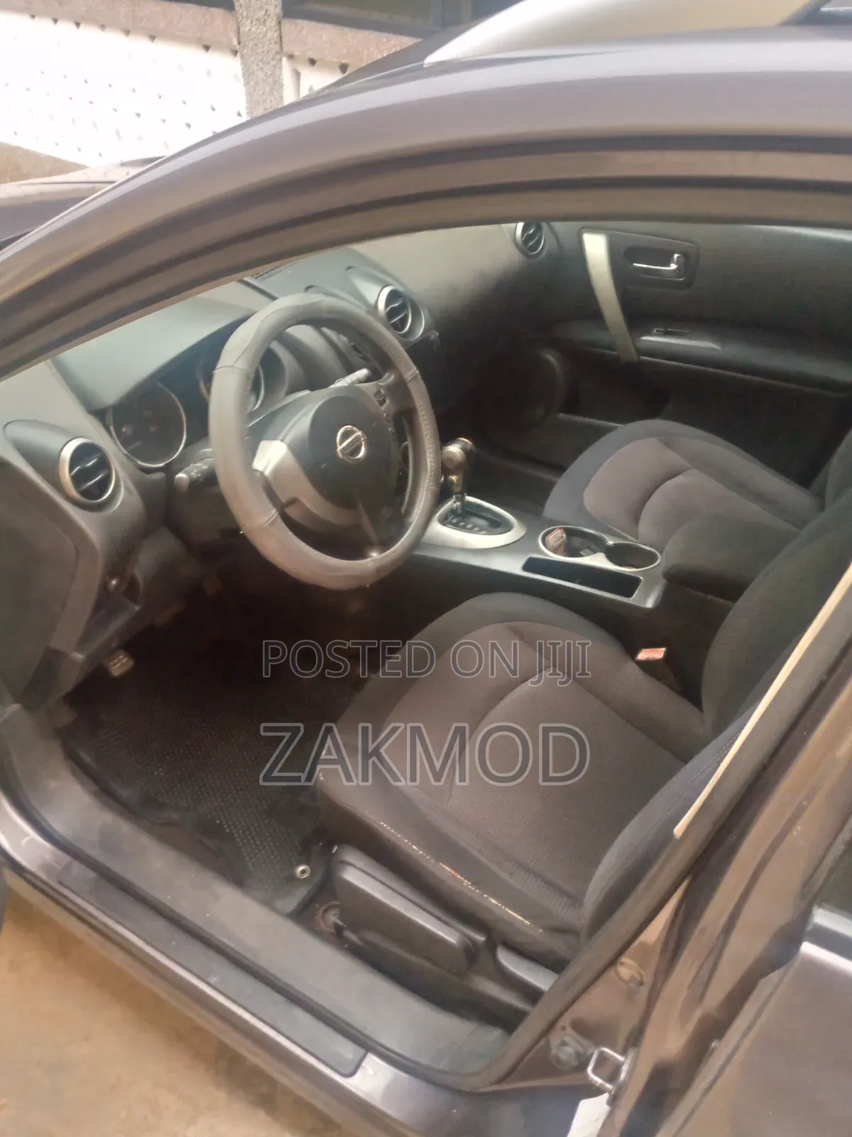 Nissan Rogue 2010 Gray