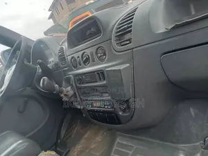 Mercedes-Benz Sprinter 2016 Green