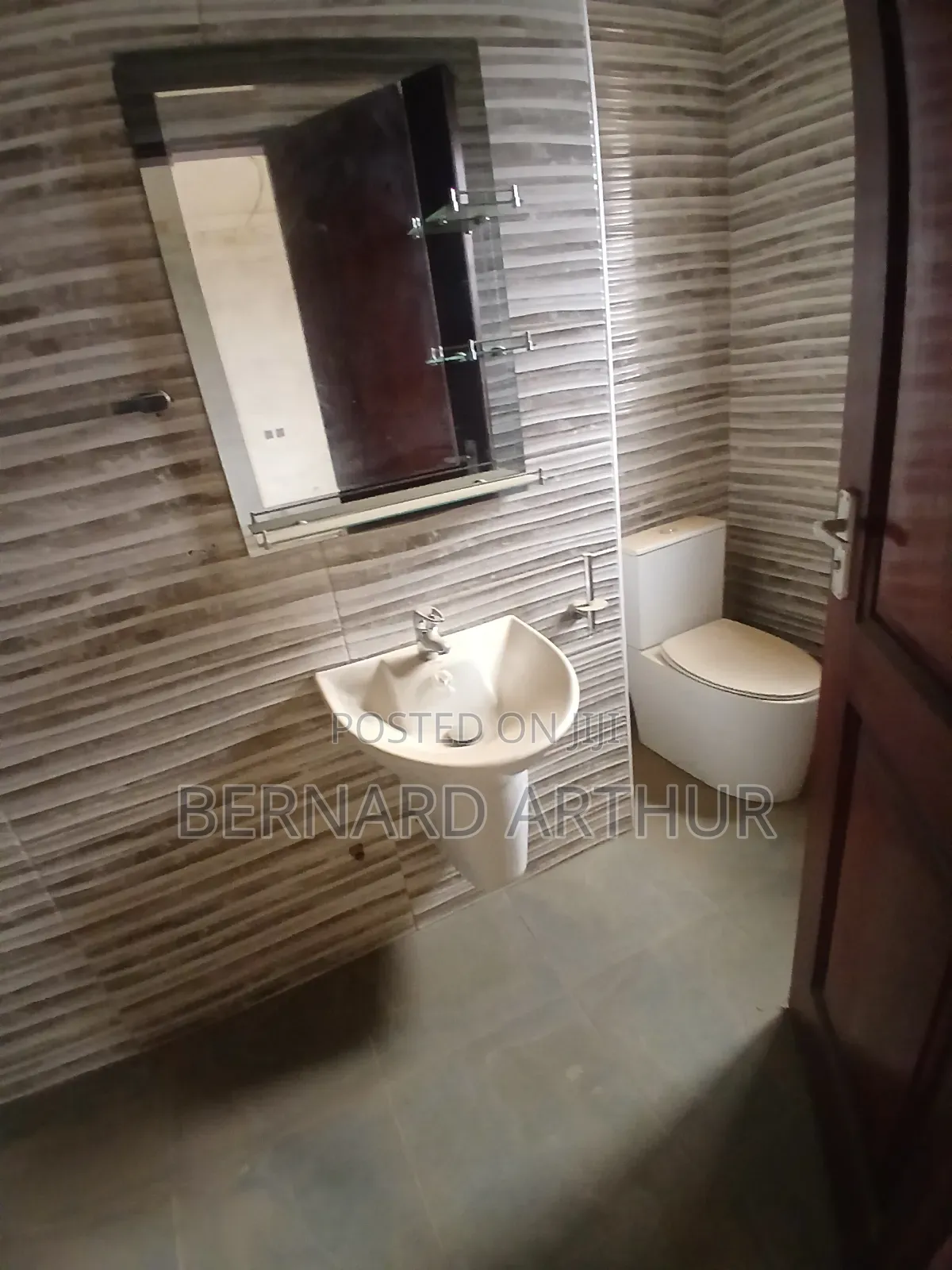 4bdrm Duplex in Bernard Agency, Pokuase for rent