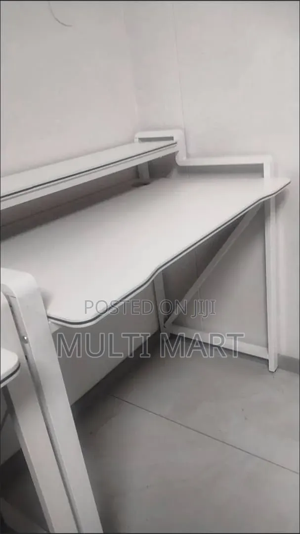 Ergonomic E Sports Gaming Studio Study Home Office Desk Table