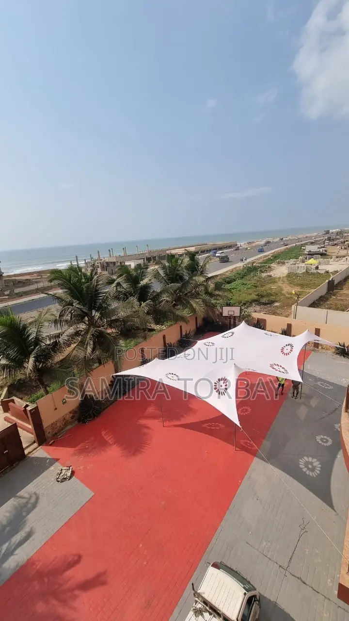 Furnished 20bdrm Apartment in Apaeenr/Hotel, Labadi for sale