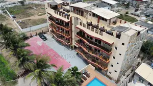Furnished 20bdrm Apartment in Apaeenr/Hotel, Labadi for sale
