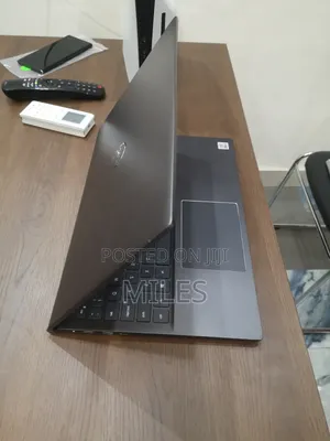 Laptop Dell Inspiron 15 8GB Intel Core i5 SSD 512GB
