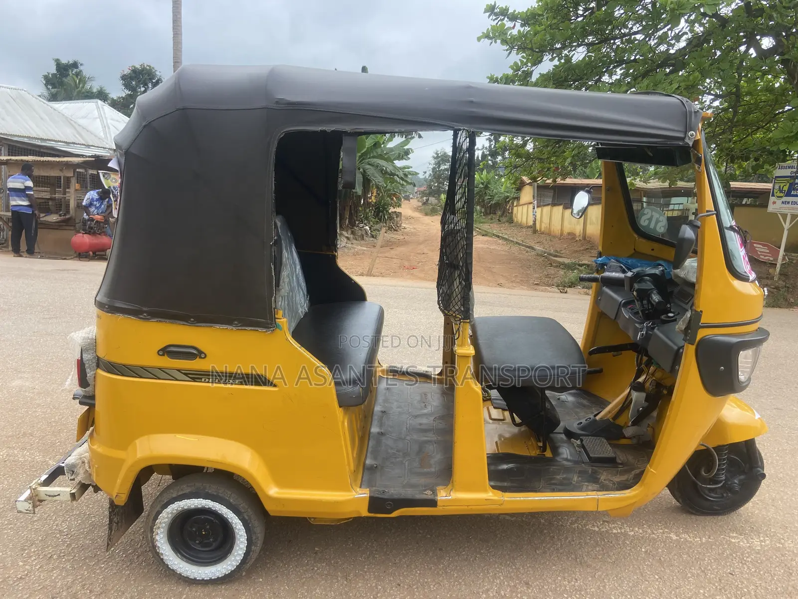 TVS King Deluxe Plus iTouch Start 2026 Yellow