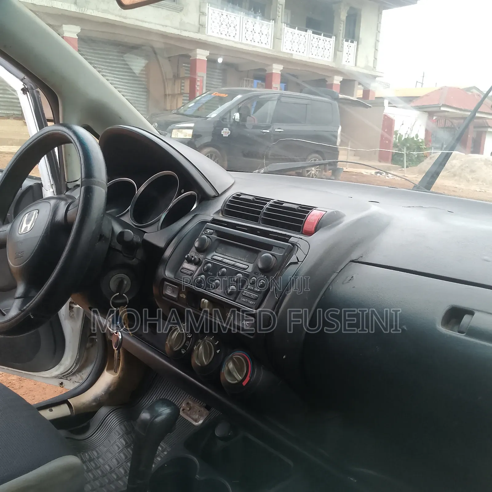 Honda Fit 2002 White